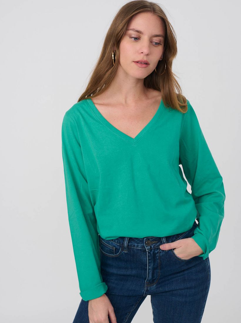 JUMP & ONOT,59.0000,חולצת בייסיק צווארון וי ארוך,in-stock