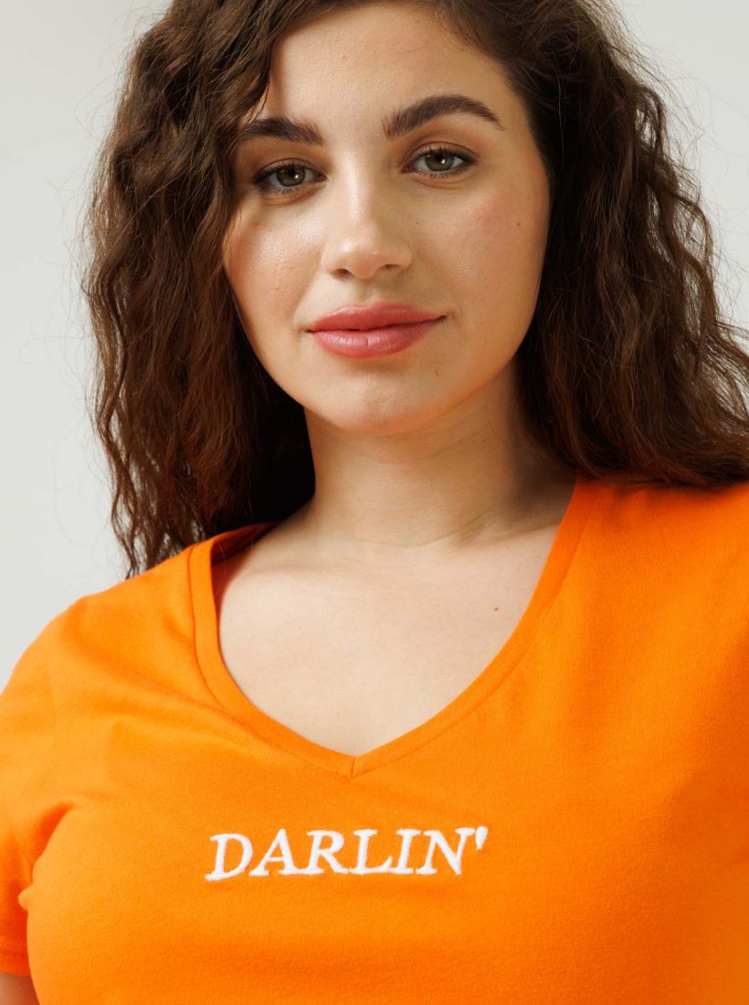 JUMP & ONOT,79.9000,חולצה וי דפוס פרומו,in-stock