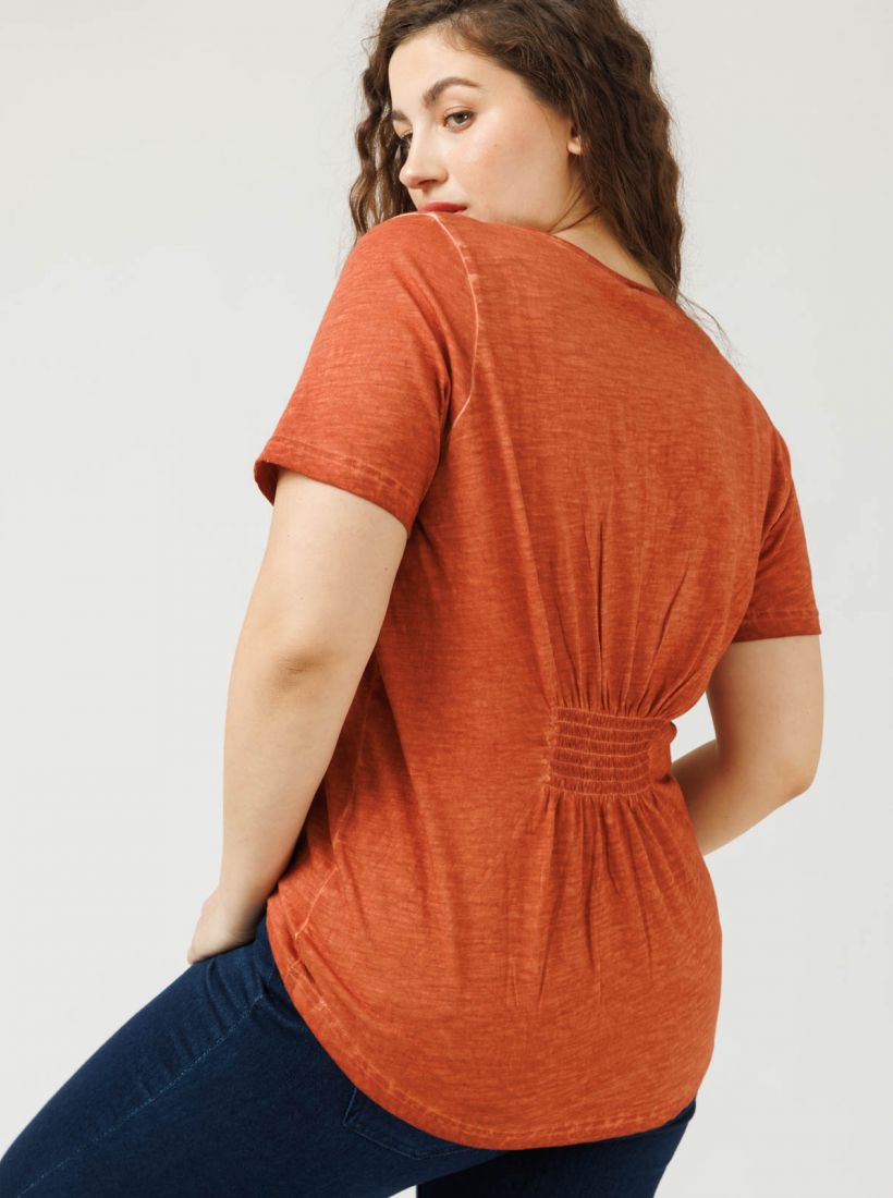 JUMP & ONOT,159.9000,חולצה וי שילוב רקמה,in-stock