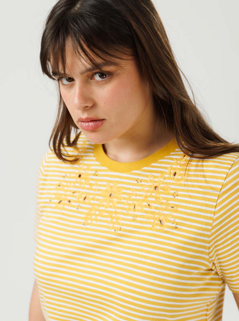 JUMP & ONOT,159.9000,טי שירט פסים שילוב דפוס,in-stock