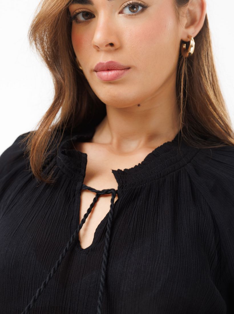 JUMP & ONOT,199.9000,חולצה וואל שרוול תחרה,in-stock