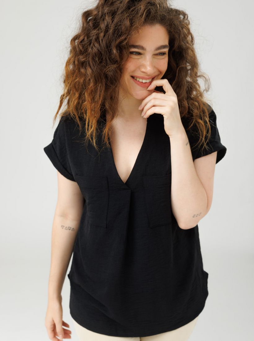 JUMP & ONOT,159.9000,חולצה V עם כפל,in-stock