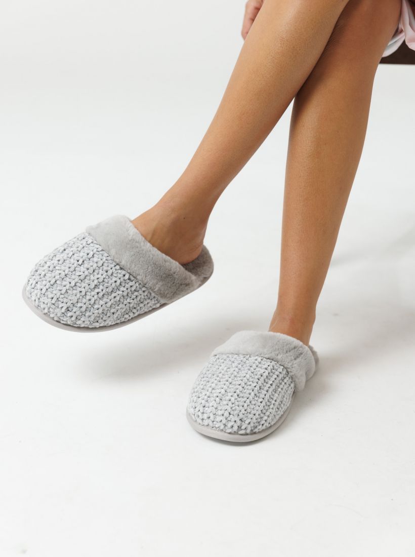 JUMP & ONOT,79.9000,נעלי בית- סריג ופרווה,in-stock