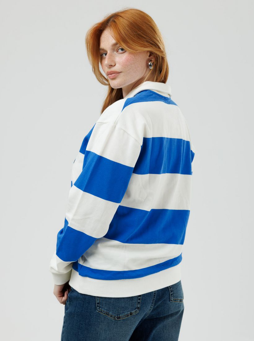 JUMP & ONOT,179.9000,סווטשירט צווארון ודפוס פרומו,in-stock