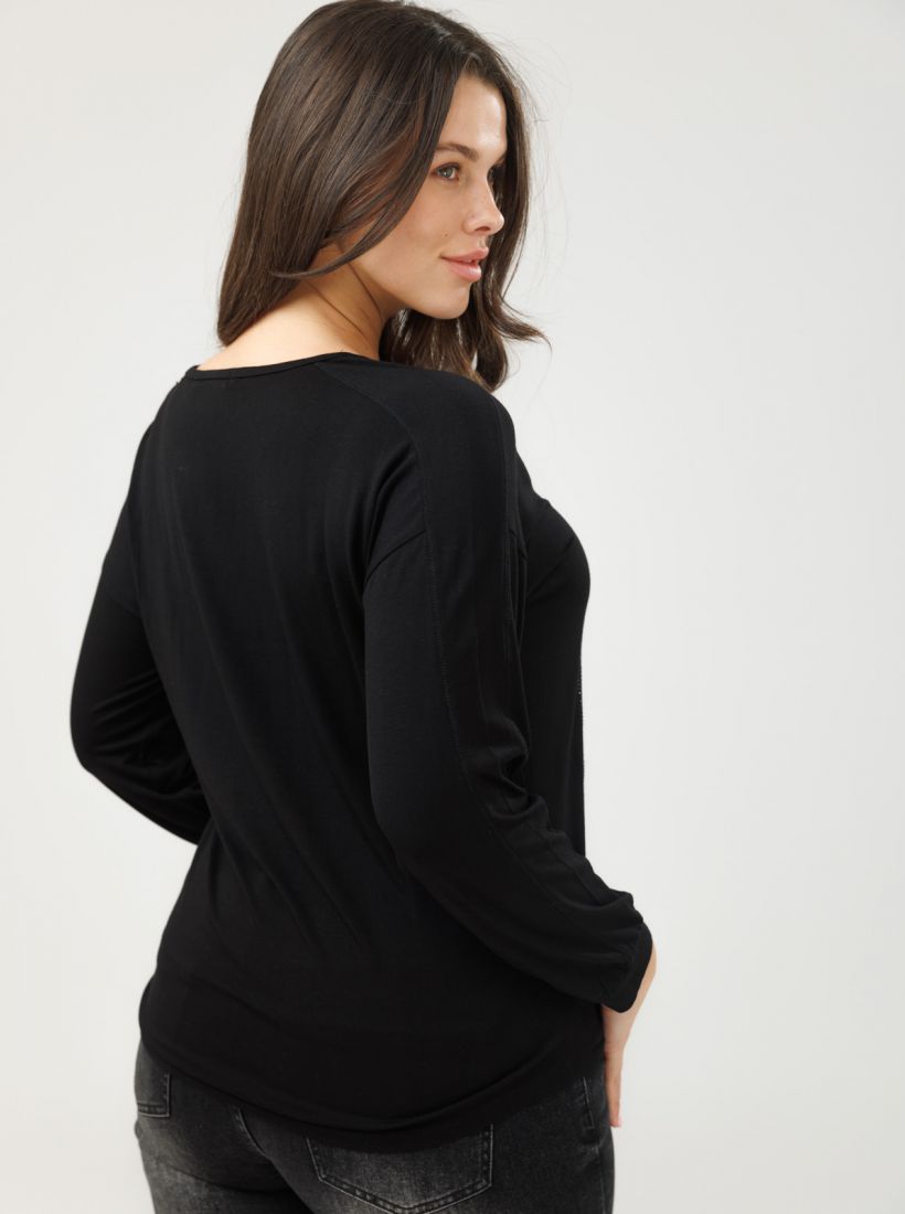 JUMP & ONOT,199.9000,חולצה עם דפוס בקידמי,in-stock