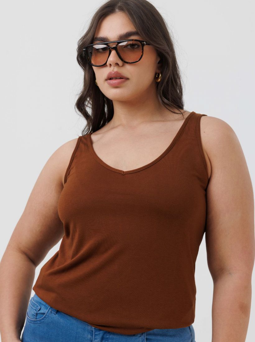 JUMP & ONOT,59.9000,גופיה V פתח בצדדים פרומו,in-stock