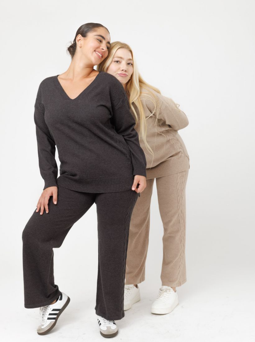 JUMP & ONOT,199.9000,מכנס סריג עיטור צמה פרומו,in-stock