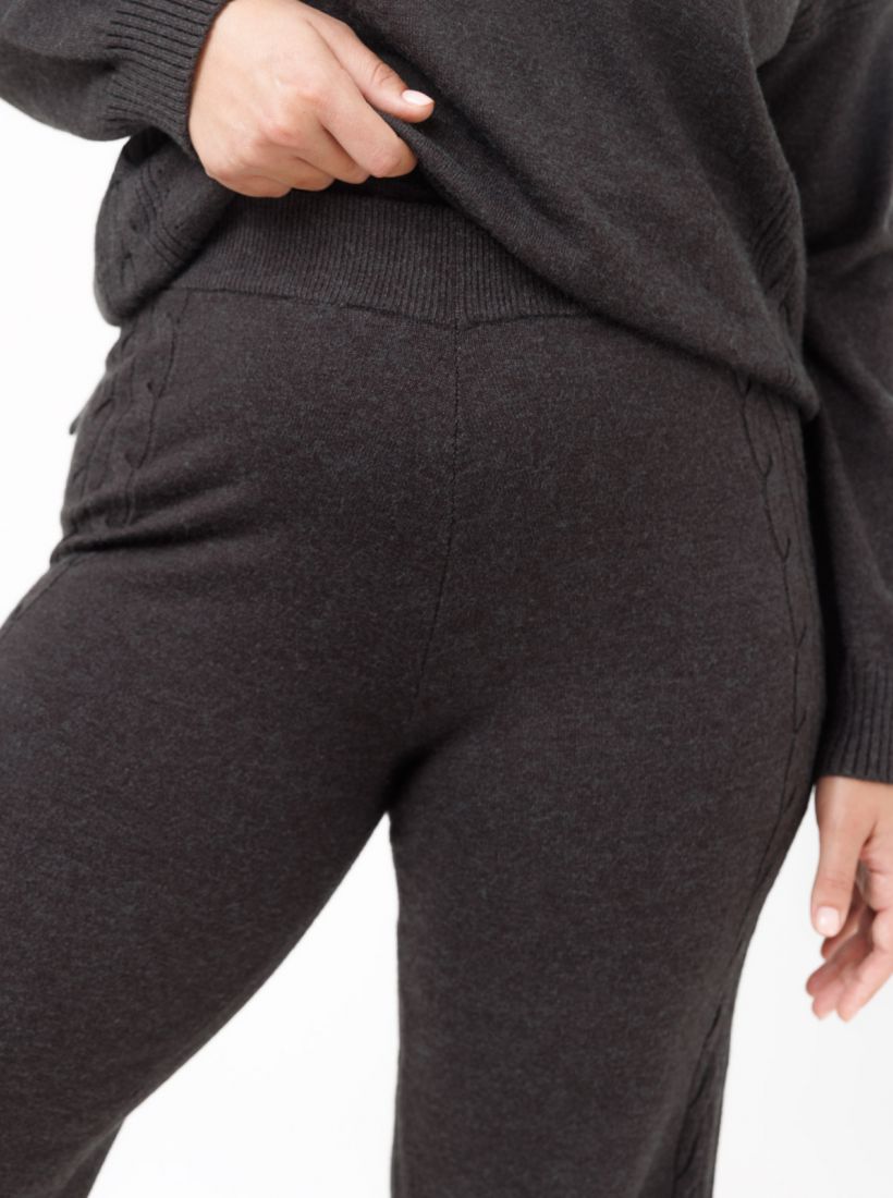 JUMP & ONOT,199.9000,מכנס סריג עיטור צמה פרומו,in-stock