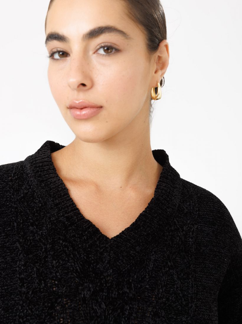 JUMP & ONOT,179.9000,סריג צמות שניל פרומו,in-stock