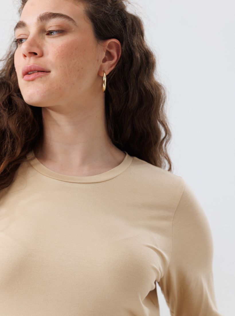 JUMP & ONOT,139.0000,חולצה ניקי שרוול 3/4 פרומ,in-stock