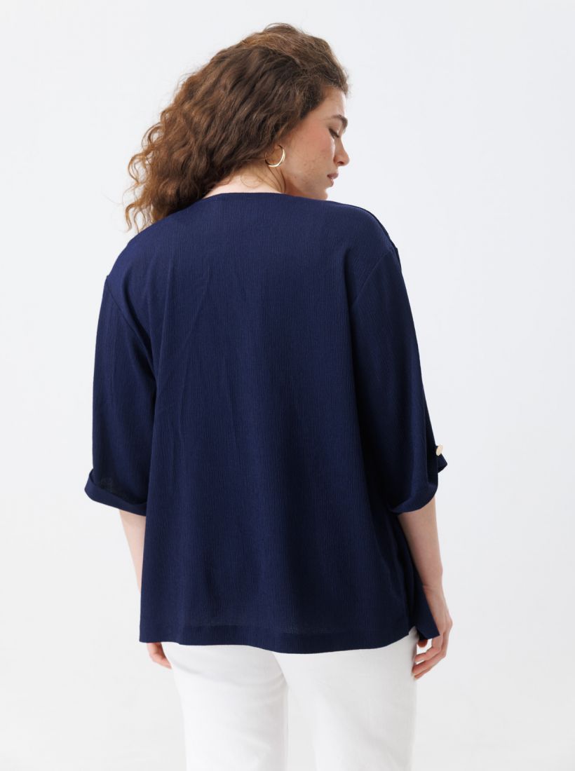 JUMP & ONOT,179.9000,עליונית עיטור כפתורי זהב,in-stock