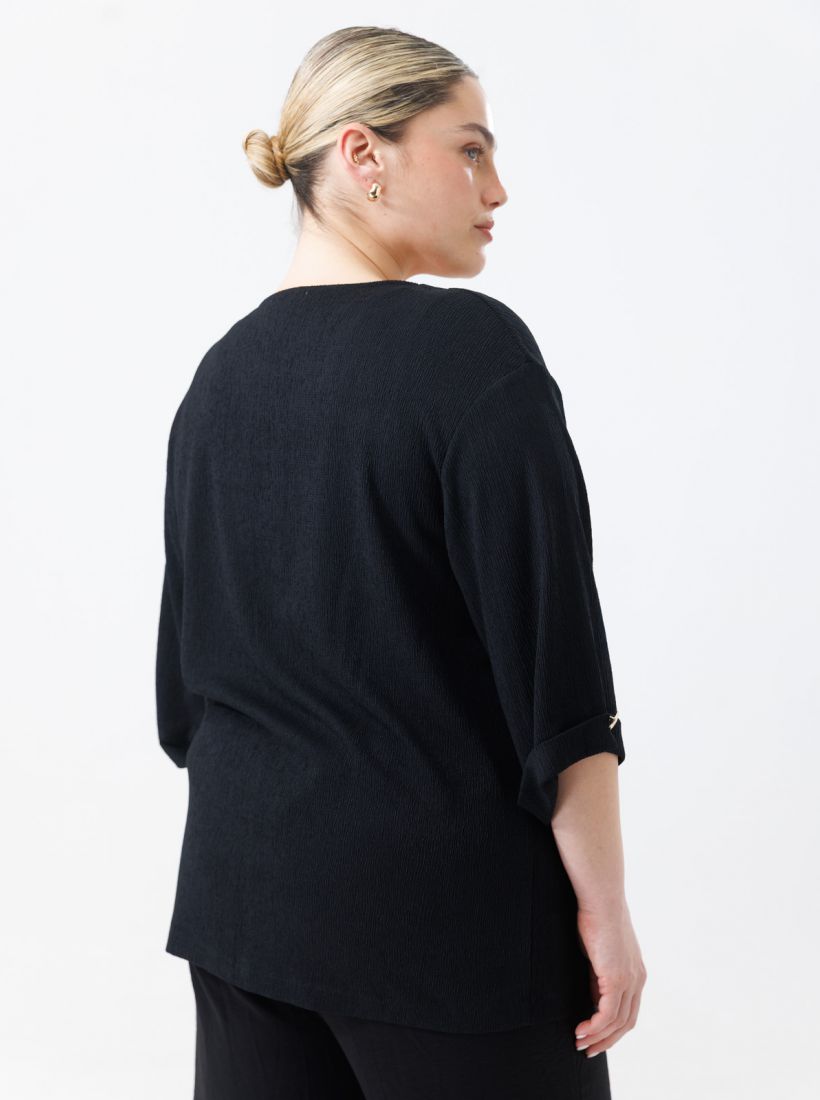 JUMP & ONOT,179.9000,עליונית עיטור כפתורי זהב,in-stock