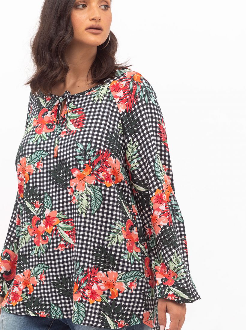 JUMP & ONOT,179.9000,חולצה רגלן עם קשירה במחשוף,in-stock