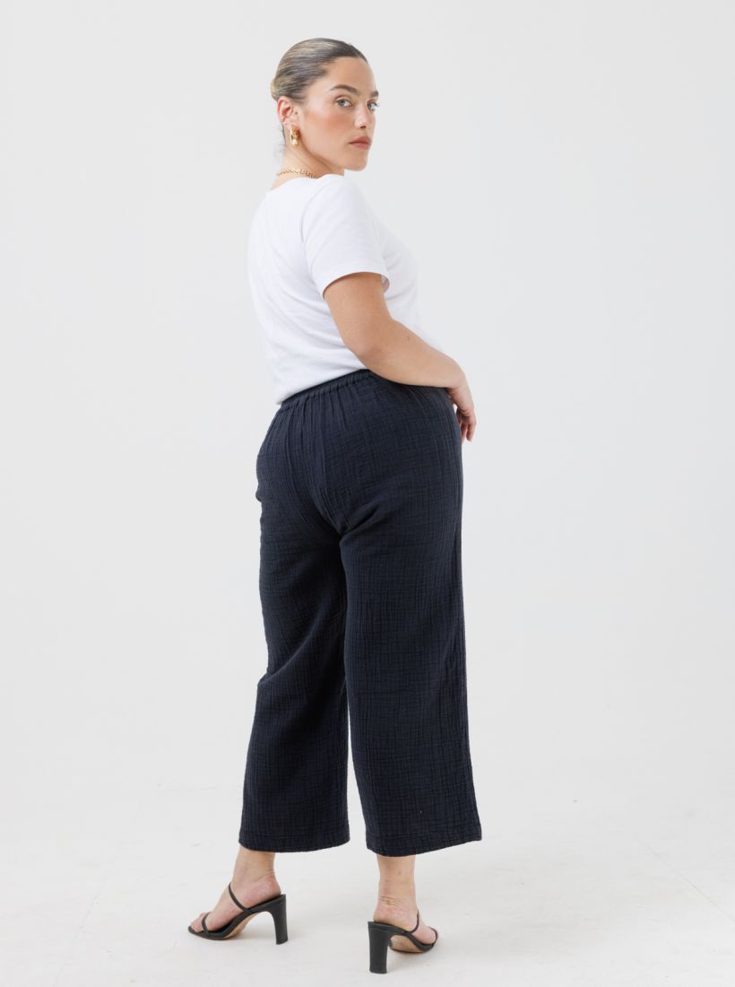 JUMP & ONOT,249.0000,מכנס 7/8 טטרה פרומו,in-stock