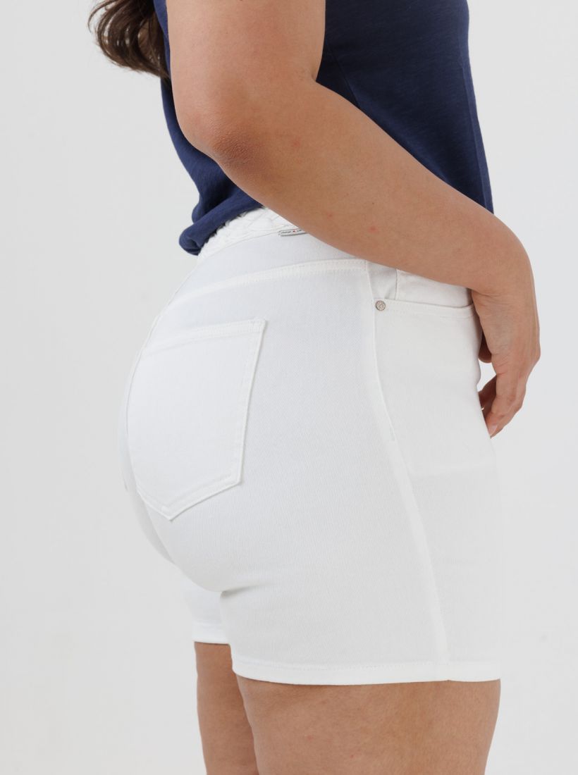 JUMP & ONOT,249.9000,שורט ג’ינס MOM חגורת צמה,in-stock