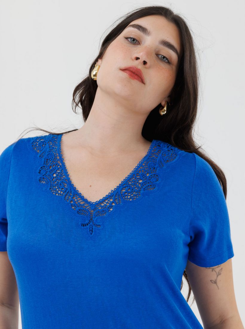 JUMP & ONOT,179.9000,חולצה סלאב מפתח רקמה,in-stock