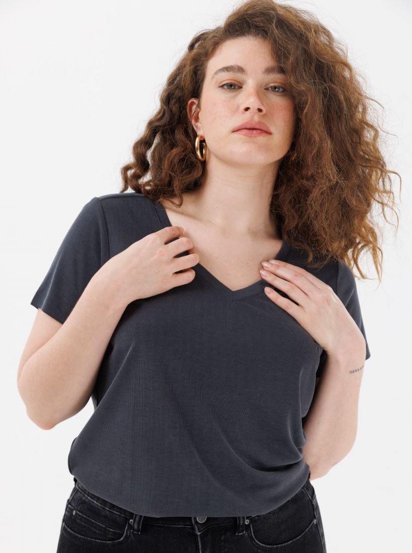 JUMP & ONOT,129.9000,חולצה מודל ריב פרומו,in-stock