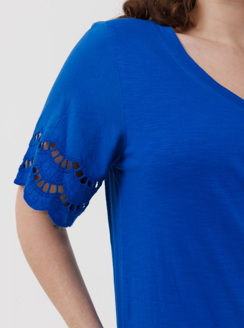 JUMP & ONOT,159.9000,חולצה בורדורה רקמה,in-stock