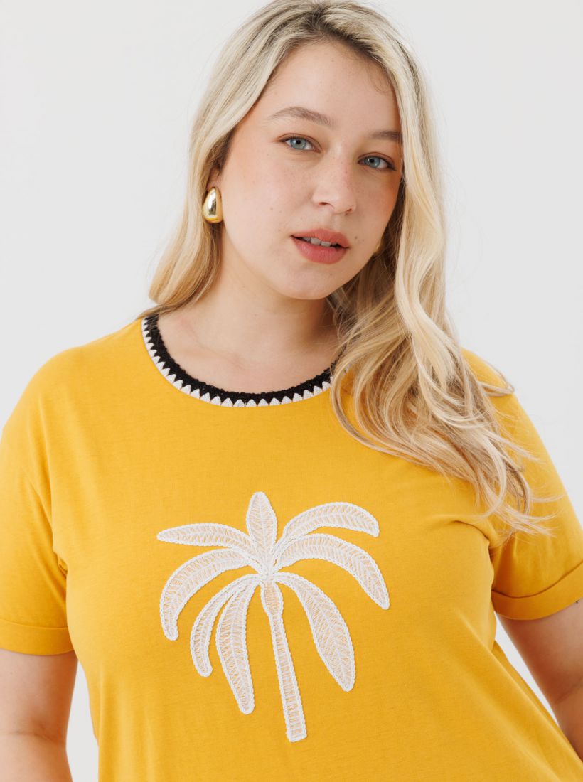 JUMP & ONOT,159.9000,חולצה צווארון קרושה רקמת עלים פרומו,in-stock