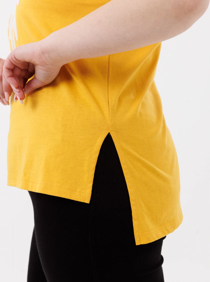 JUMP & ONOT,159.9000,חולצה צווארון קרושה רקמת עלים פרומו,in-stock