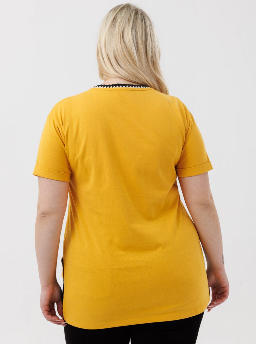 JUMP & ONOT,159.9000,חולצה צווארון קרושה רקמת עלים פרומו,in-stock