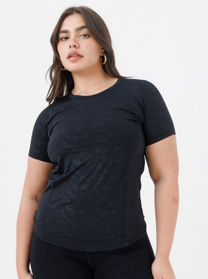 JUMP & ONOT,179.9000,חולצה ספורט חתכים,in-stock