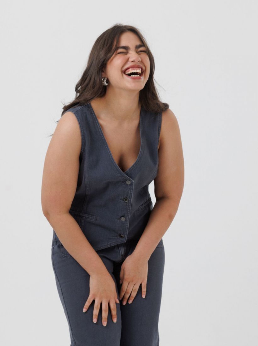 JUMP & ONOT,299.9000,וסט גינס מחוייט סט,in-stock