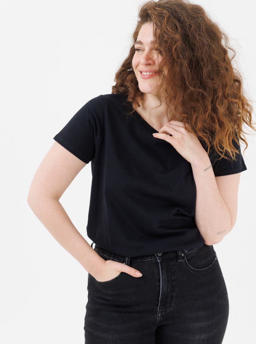 JUMP & ONOT,99.9000,חולצת בייסיק צווארון ניקי קצר,in-stock