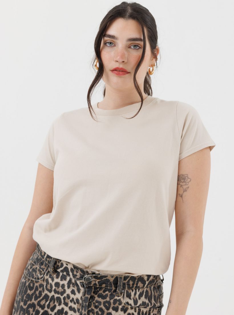 JUMP & ONOT,99.9000,חולצת בייסיק צווארון ניקי קצר,in-stock