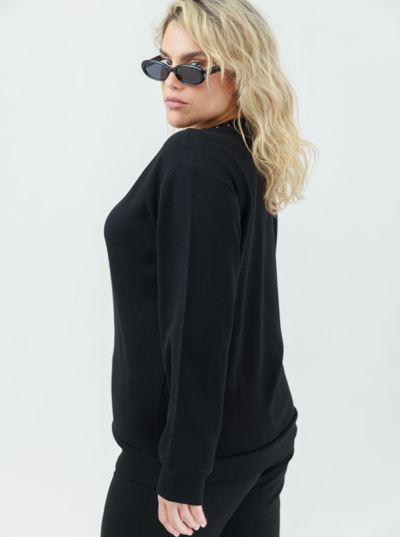 JUMP & ONOT,249.9000,סווטשירט מודל ניטים,in-stock