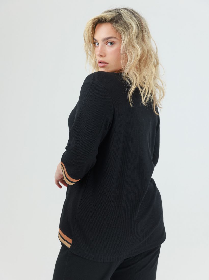 JUMP & ONOT,179.9000,חולצת V עם סרט ריב,in-stock