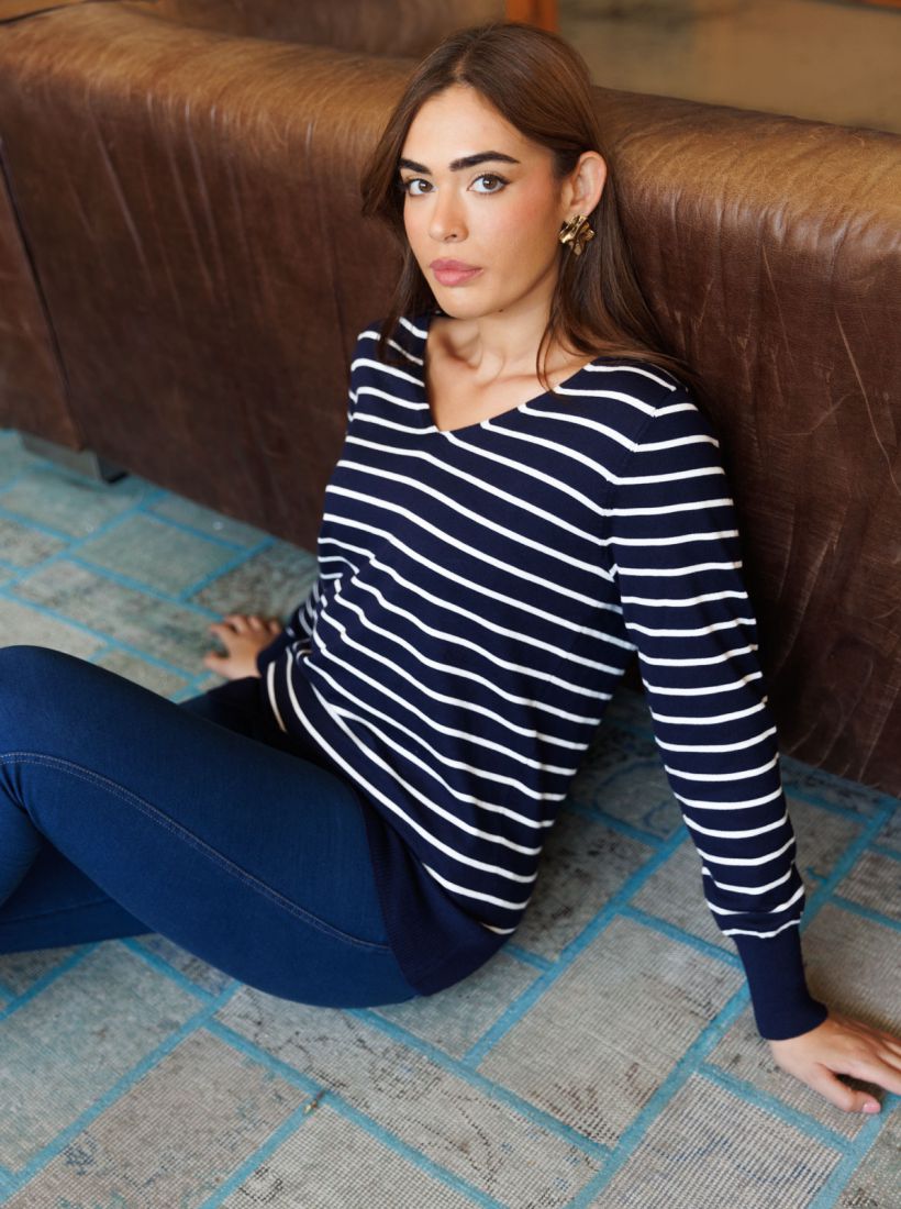 JUMP & ONOT,159.9000,סריג V פרומו,in-stock