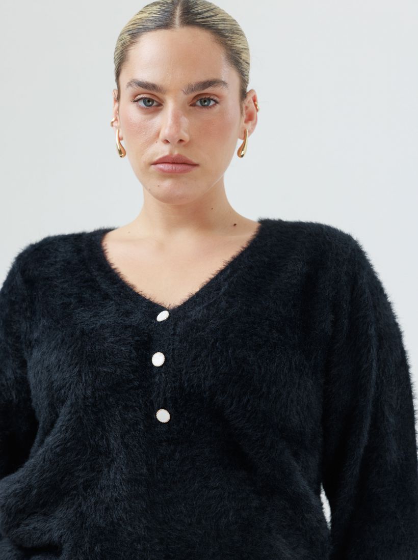 JUMP & ONOT,279.9000,סריג פלאפי V כפתורים,in-stock