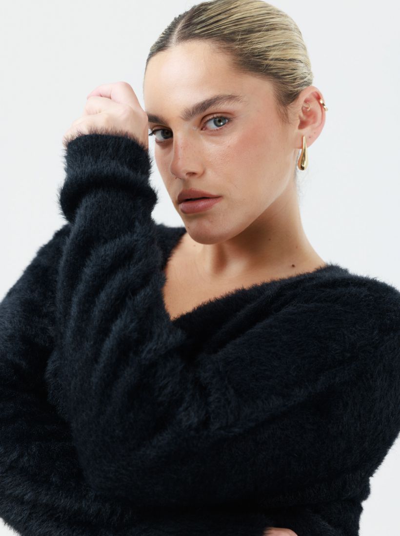 JUMP & ONOT,279.9000,סריג פלאפי V כפתורים,in-stock