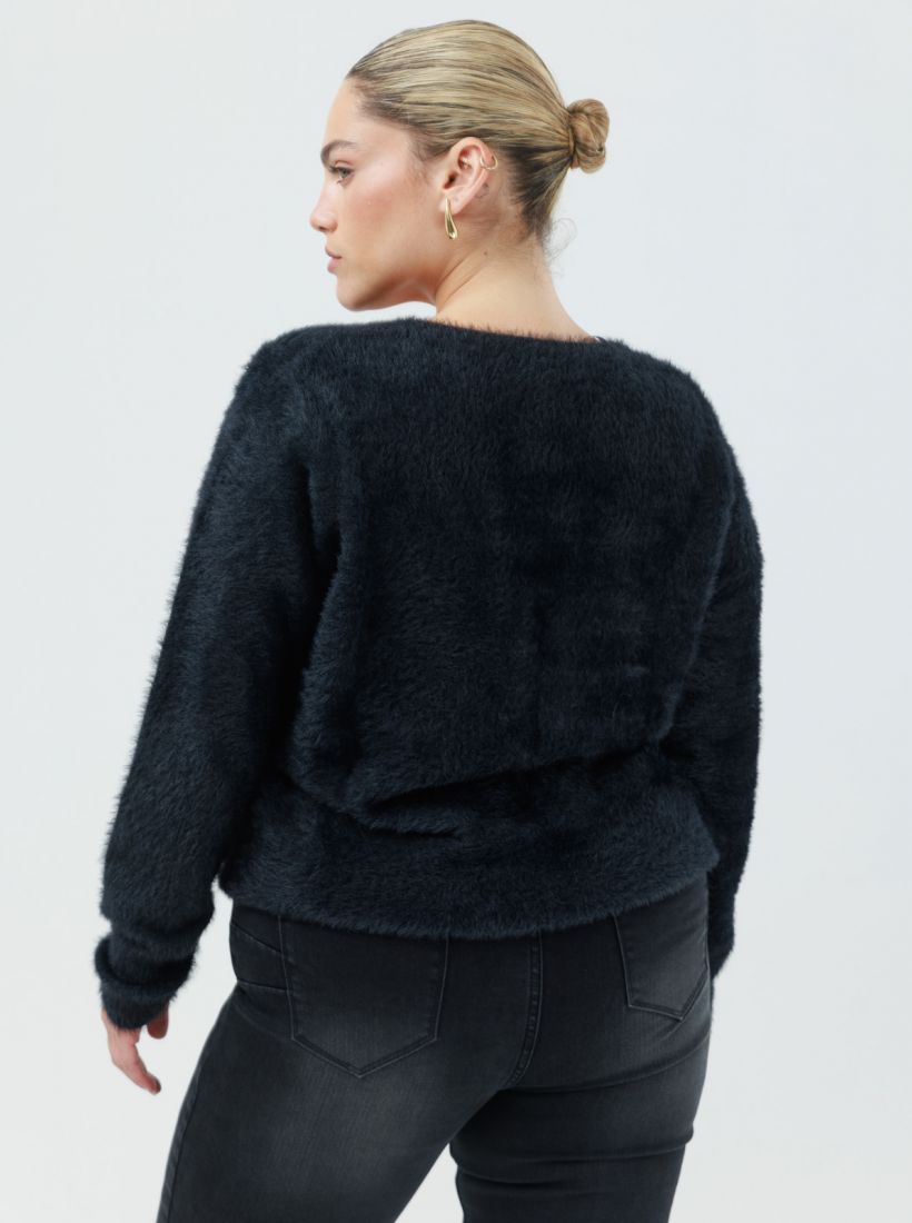 JUMP & ONOT,279.9000,סריג פלאפי V כפתורים,in-stock