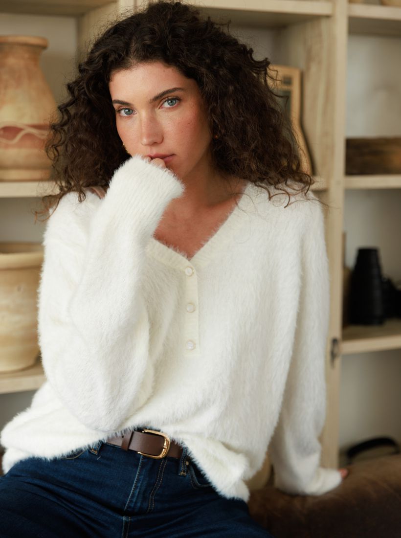 JUMP & ONOT,279.9000,סריג פלאפי V כפתורים,in-stock