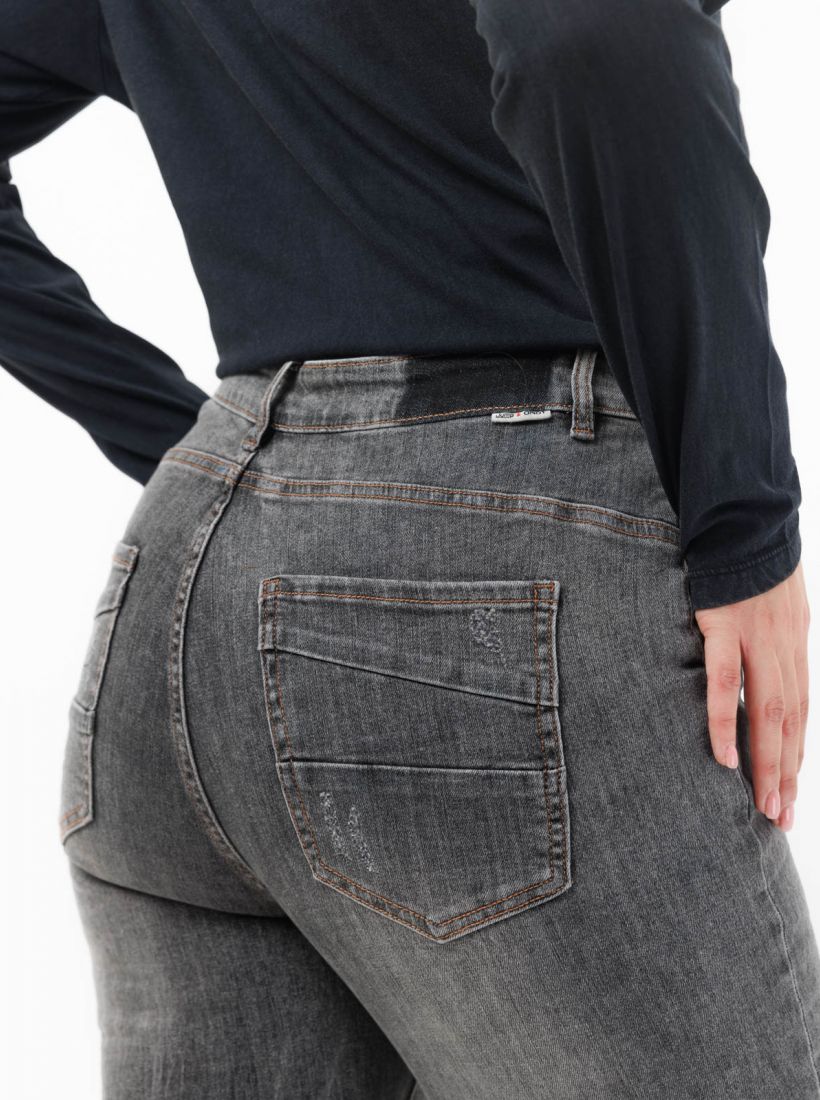 JUMP & ONOT,349.9000,גינס BOYFRIEND חתכים,in-stock