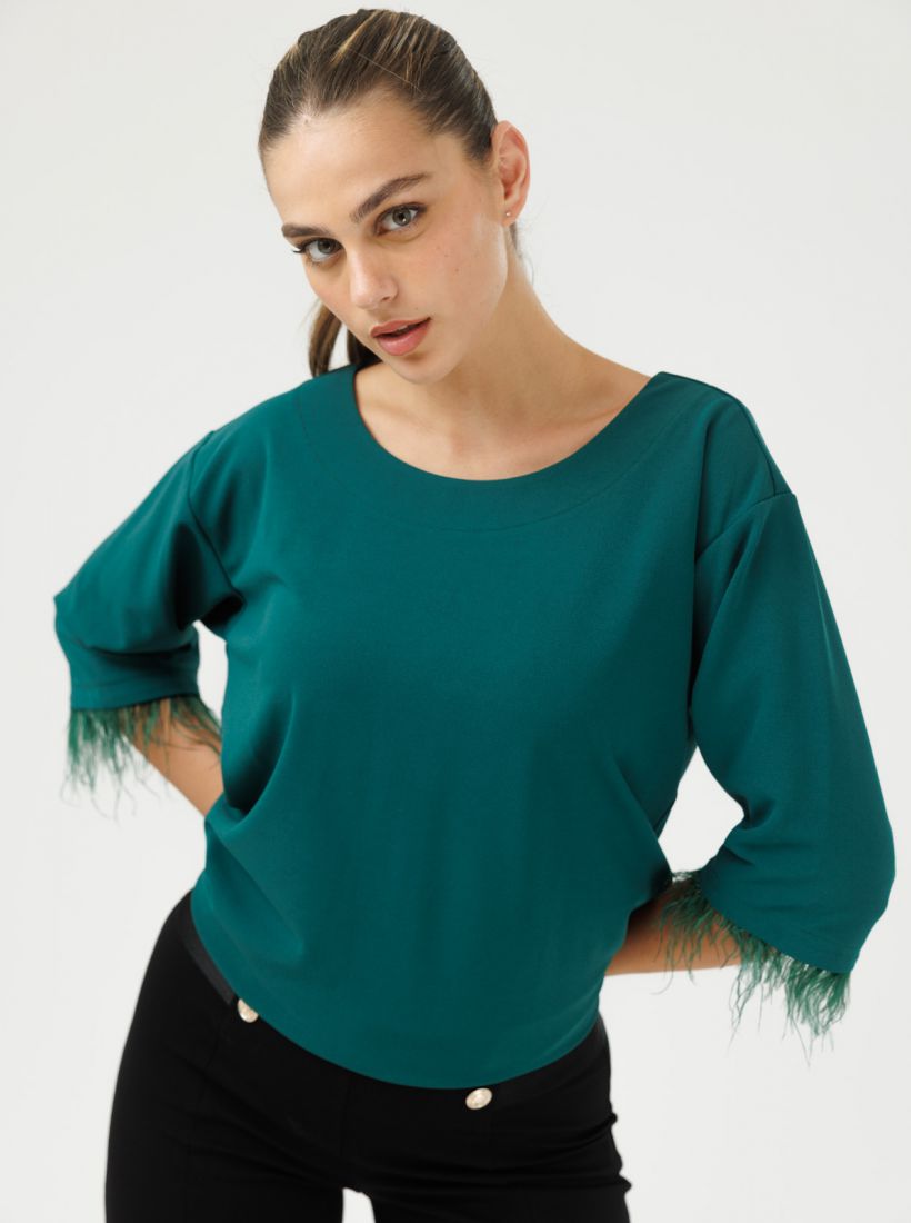 JUMP & ONOT,279.9000,חולצה שילוב נוצות,in-stock