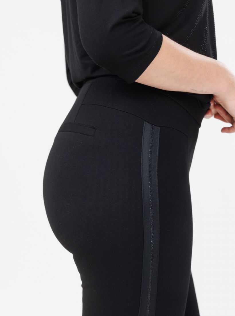 JUMP & ONOT,279.9000,טייץ עם סרט יהלומים,in-stock