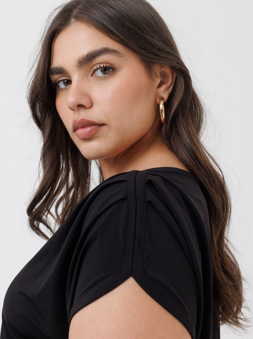 JUMP & ONOT,199.9000,חולצה V שרוול כיווץ,in-stock