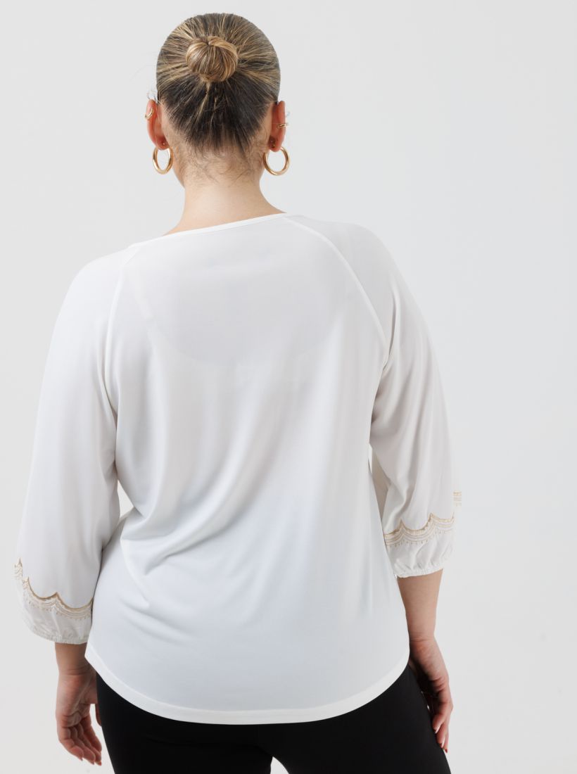 JUMP & ONOT,229.9000,חולצה עם רקמת זהב,in-stock