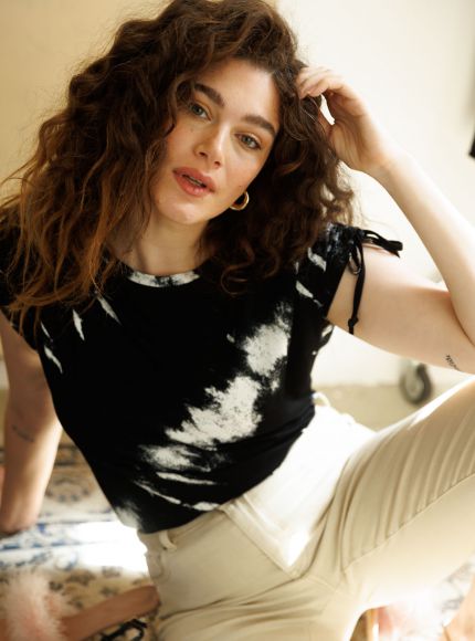 JUMP & ONOT,159.9000,חולצה עם קשירה בכתף,{quantity_and_stock_status}