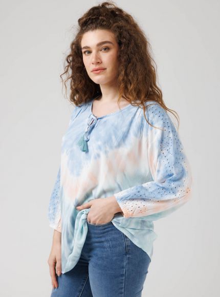 JUMP & ONOT,249.9000,חולצה טאי דאי שילוב רקמה,{quantity_and_stock_status}