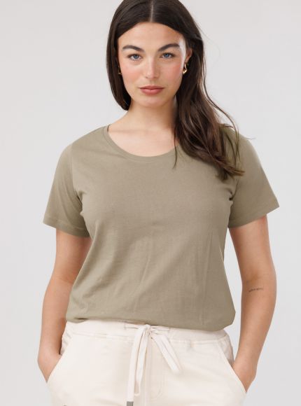 JUMP & ONOT,59.0000,חולצת בייסיק צווארון ניקי ארוך,{quantity_and_stock_status}