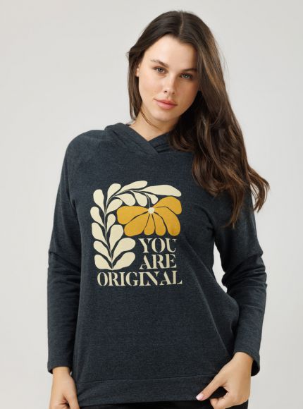 JUMP & ONOT,179.9000,סווטשירט קפוצ’ון עם דפוס פרומו,{quantity_and_stock_status}