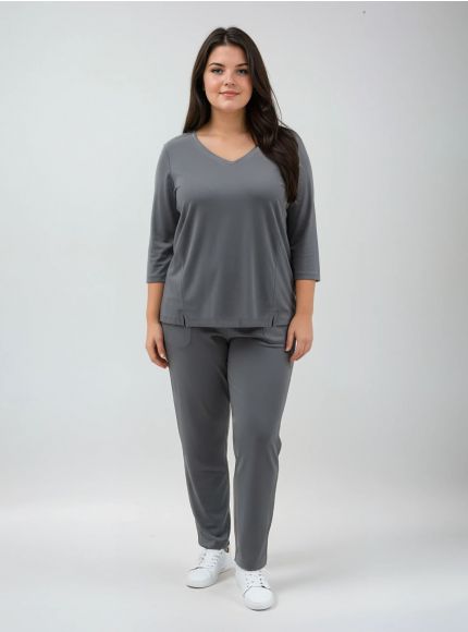 JUMP & ONOT,179.9000,חולצה V עם קוי פרינצס,{quantity_and_stock_status}