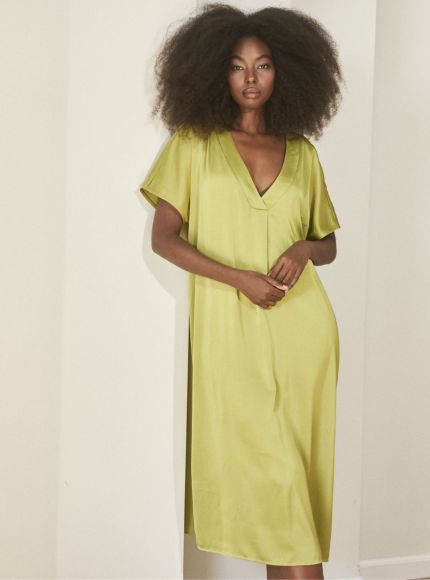 JUMP & ONOT,349.9000,שמלה מפתח וי,{quantity_and_stock_status}