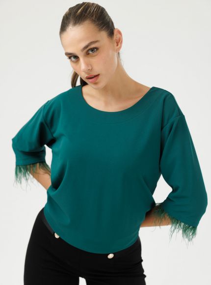 JUMP & ONOT,279.9000,חולצה שילוב נוצות,{quantity_and_stock_status}